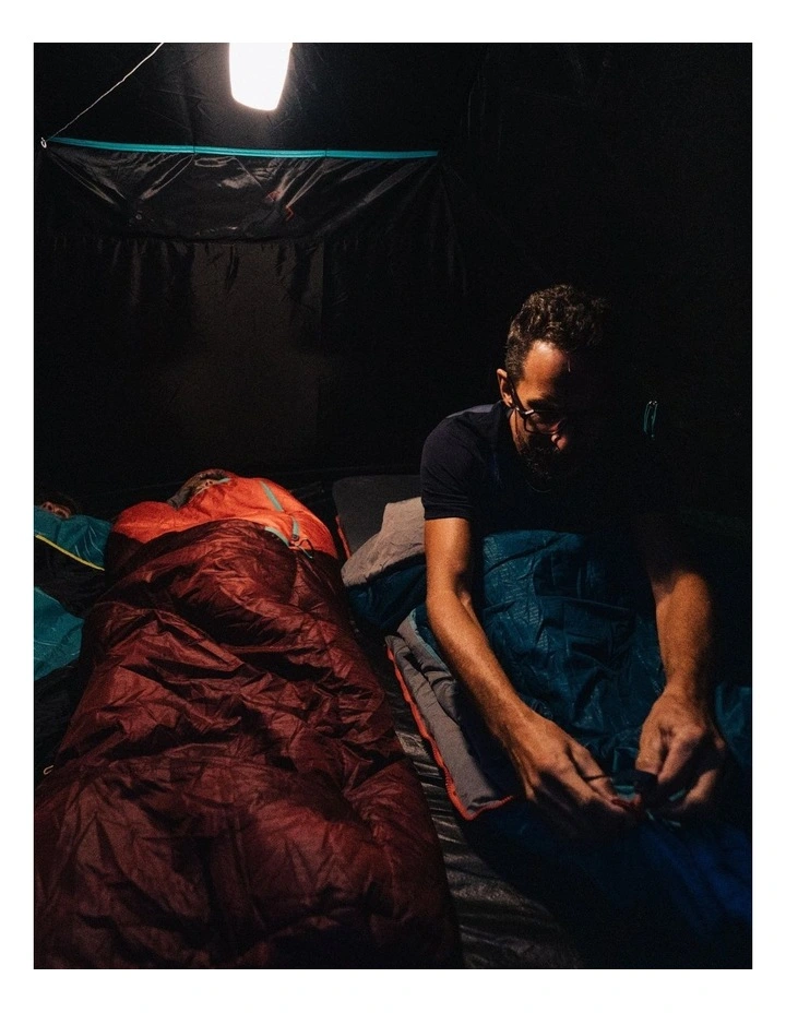 Decathlon | Quechua Arpenaz 20 Sleeping Bag 190 x 72 cm 9L 755g image 3