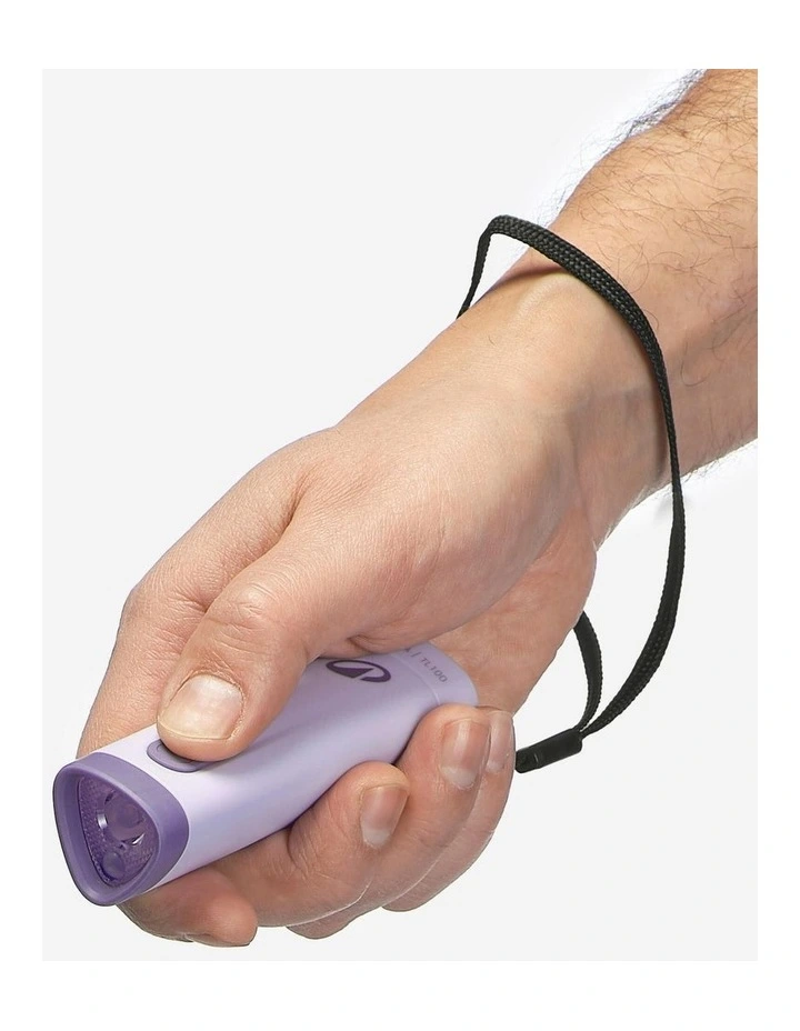 Decathlon | Forclaz Battery-Operated Torch TL100 100lm Purple image 4