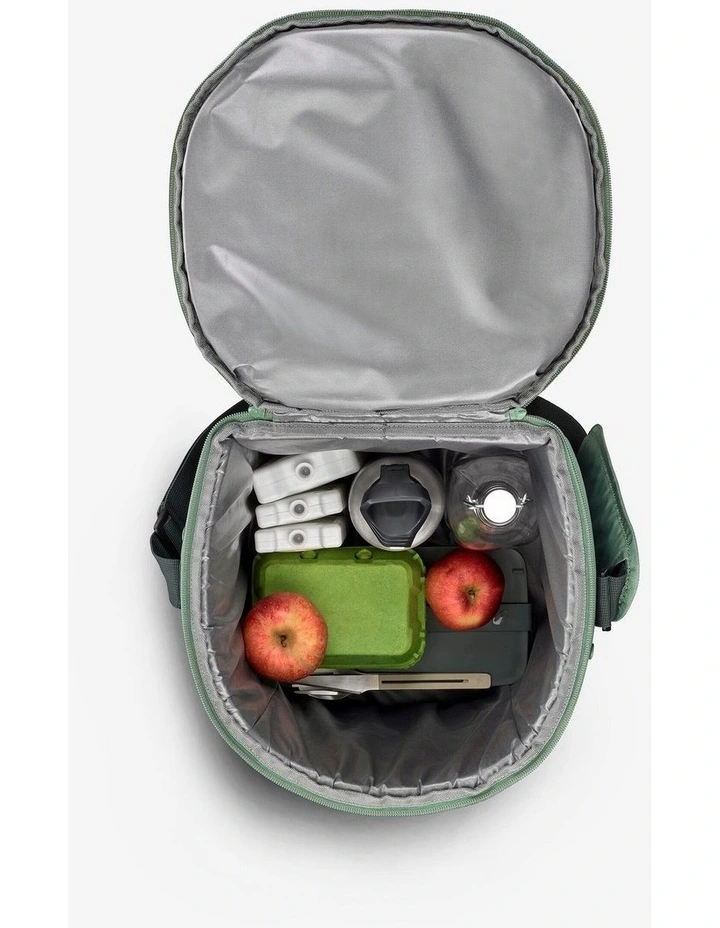 Decathlon | Flexible, Insulated, Compact Cooler Box 100 20 Litres for Camping image 2
