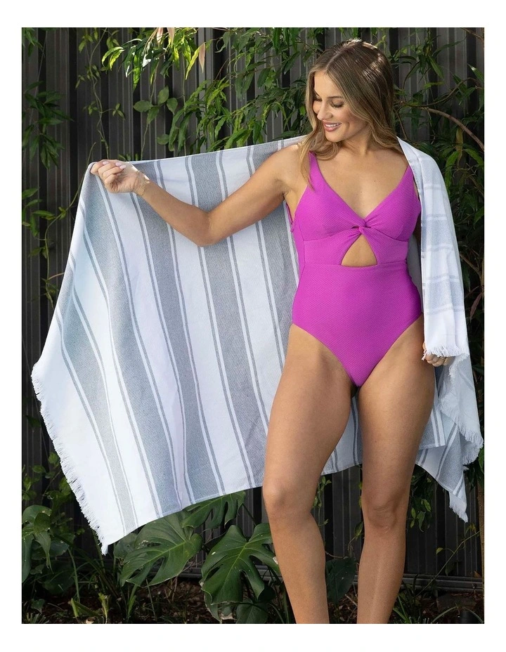 Andie Beach Towel Moss image 2