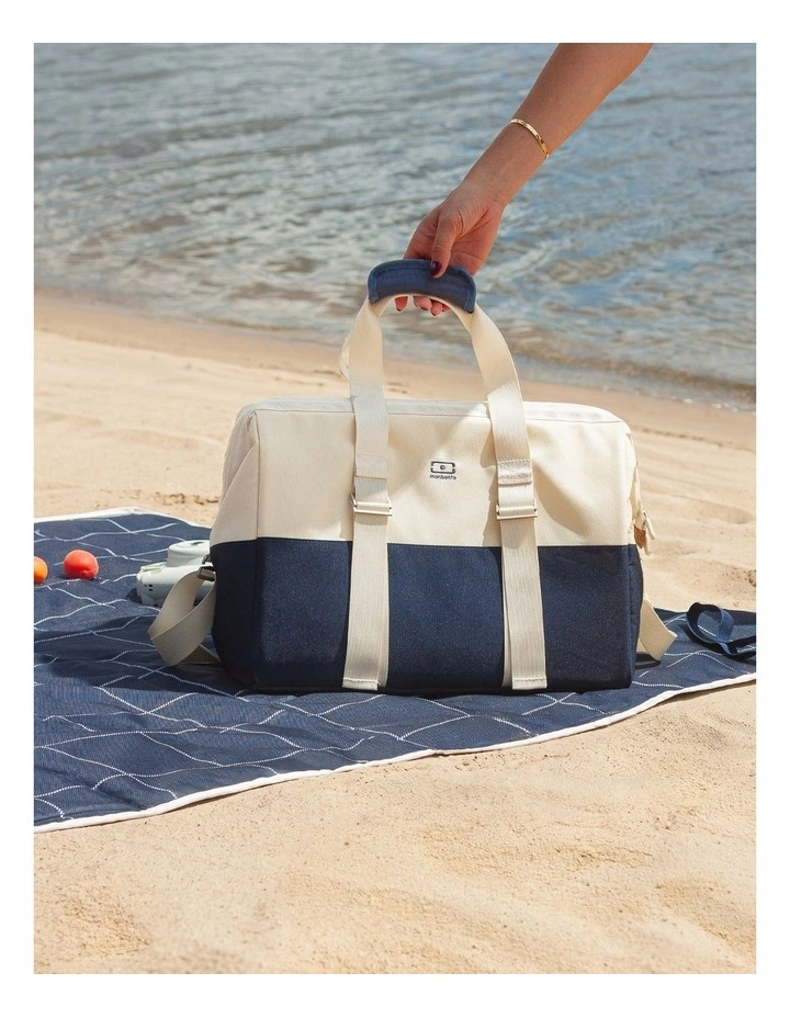Monbento Waterproof Picnic Blanket for Outdoor Meals - Blue Natural image 5