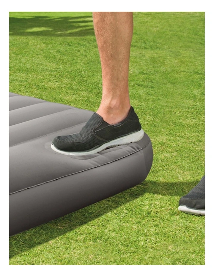 Intex Twin Dura-Beam Downy Inflatable Airbed With Built-In Foot Pump image 3