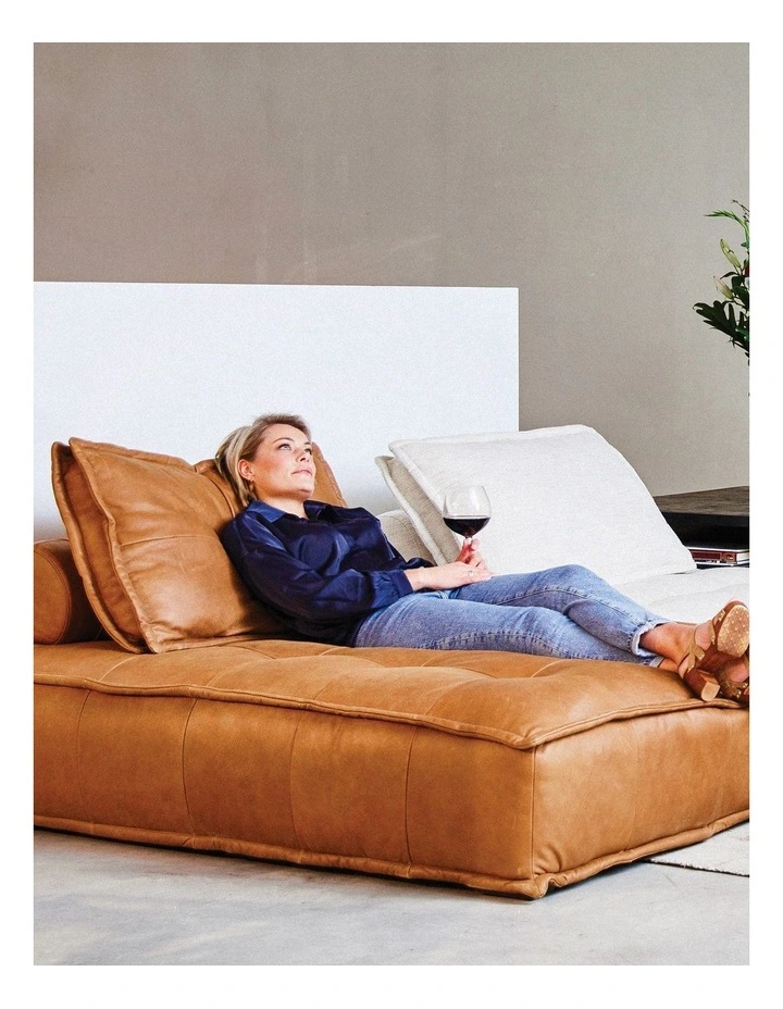 Leather Capri Lounger in Cognac image 2