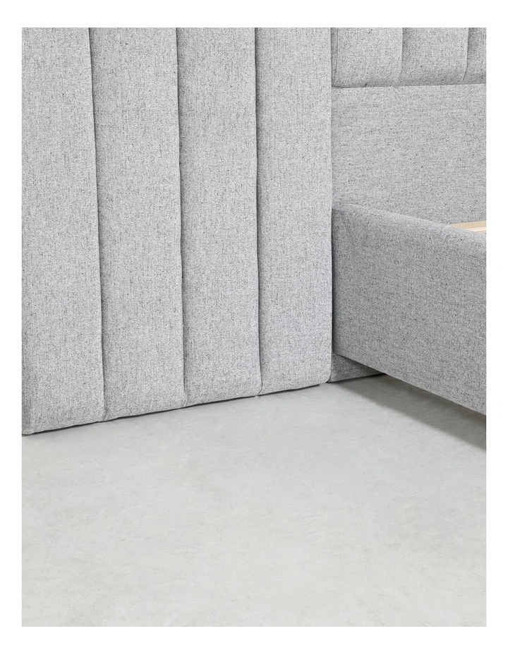Renee Queen Size Full Bed With Wing in Paloma Grey image 6