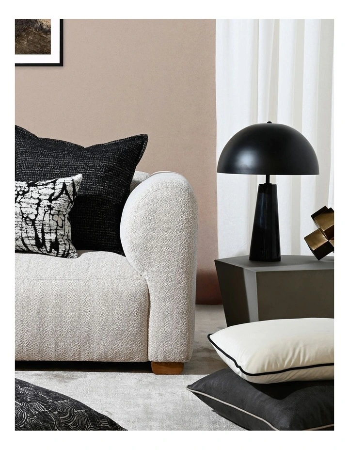 Art Leather Onyx Vinyl Cushion 57 X 57 in Black image 4