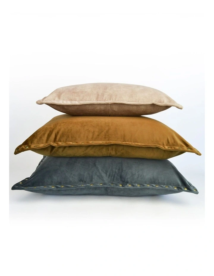 Essential Studded - Honeycomb - Velvet Cushion - 40 X 60 image 3