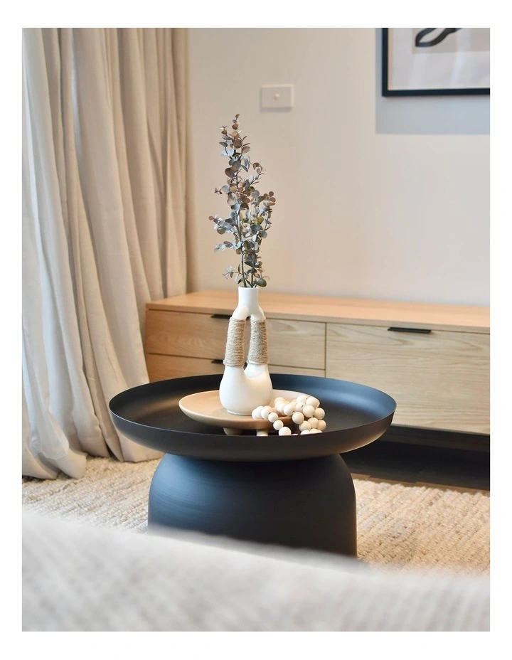 Sirkel Pedestal Round Coffee Table In Matte Black image 3