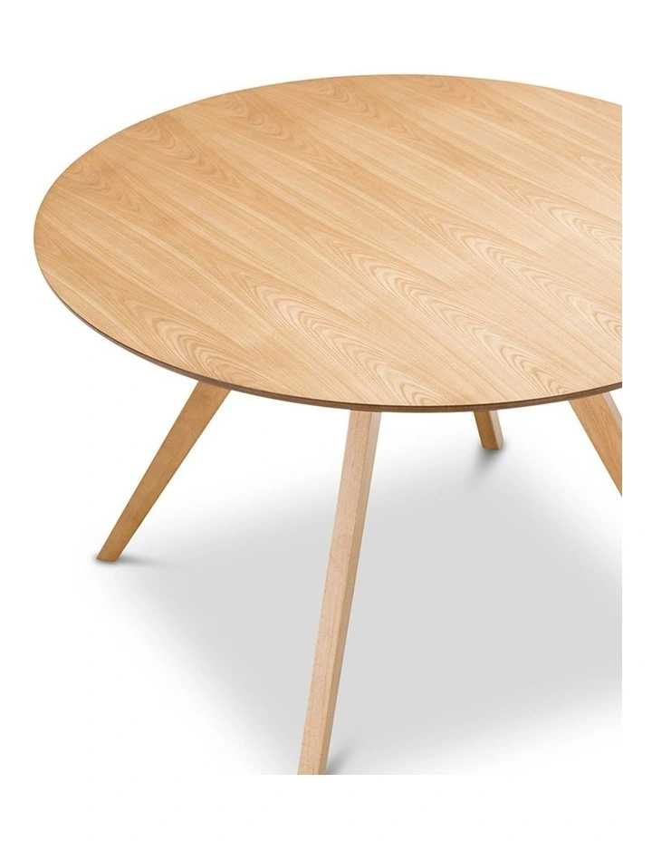 Milari Round Dining Table 120cm In Natural Oak image 3
