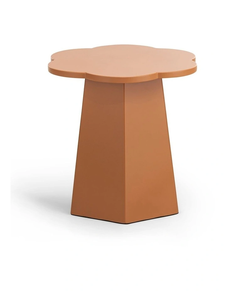 Essie Scallop Side Table In Copper Clay image 3