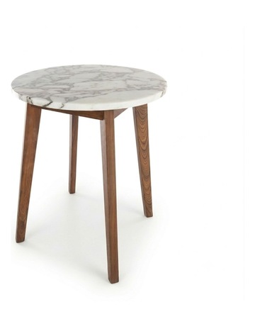 natural oak colour