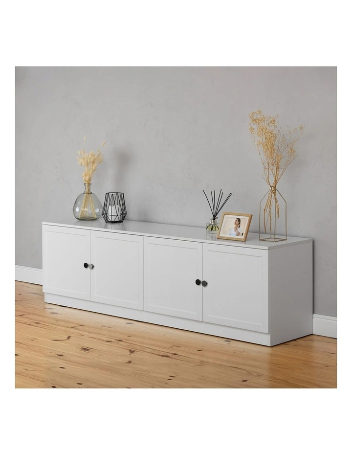 Bucharest White Hamptons Panel Tv Unit Black Round Handle image 4