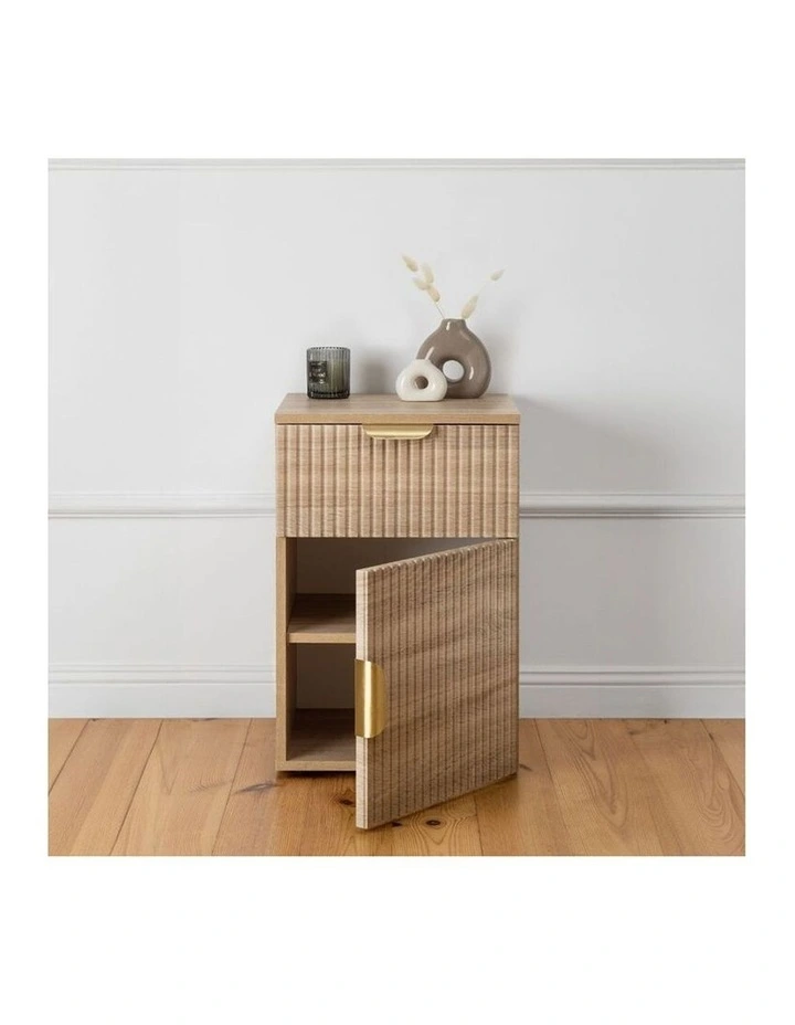 Porto Natural Oak Fluted Bedside Table Brass Pull Handle image 4