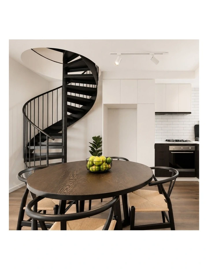 Replica Hans Wegner Wishbone Chair image 6