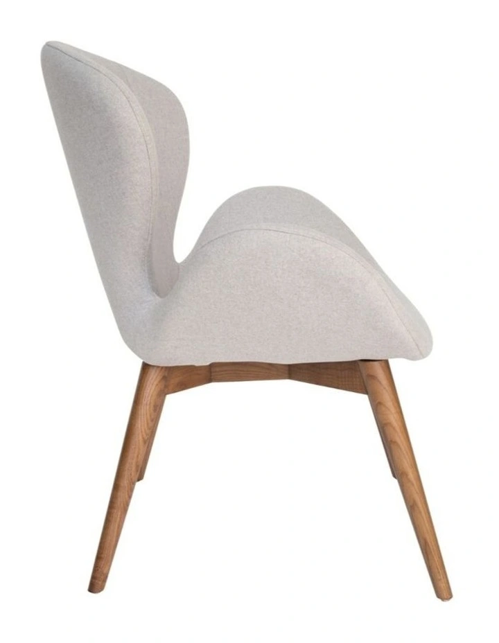 Replica Arne Jacobsen Swan Chair, Walnut Legs image 3
