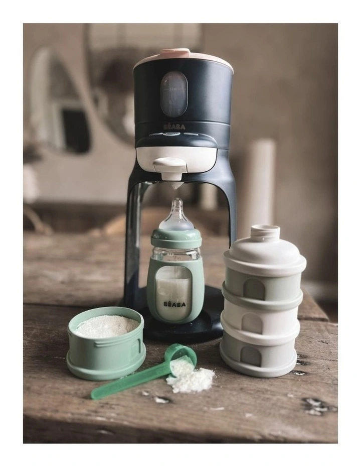 Formula & Snacks Container - Sage Green/Cotton image 4
