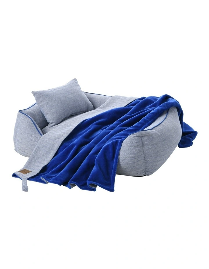 Charlie's Hampton Herringbone 3pc Dog Bed in Blue image 1