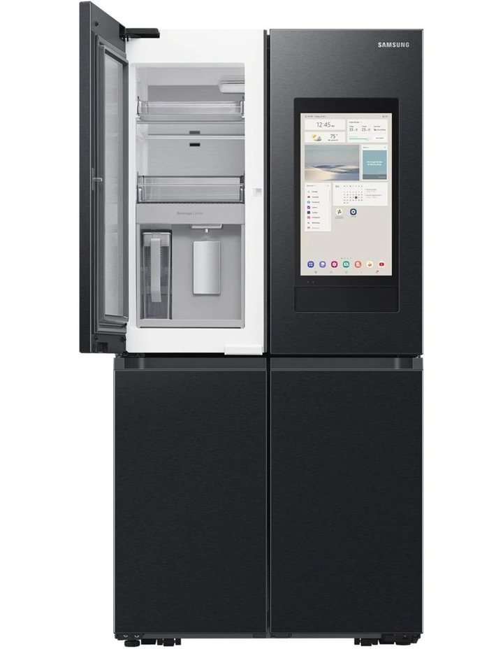 AI Family Hub™ French Door Refrigerator 636L image 7