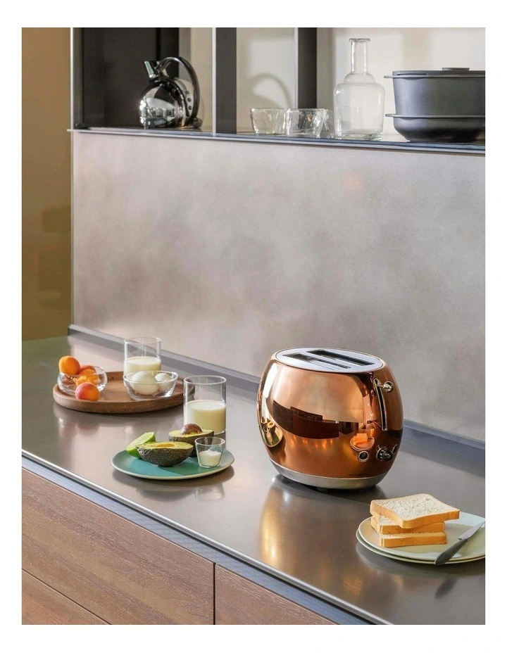 Romeo Toaster in Rose Gold image 5