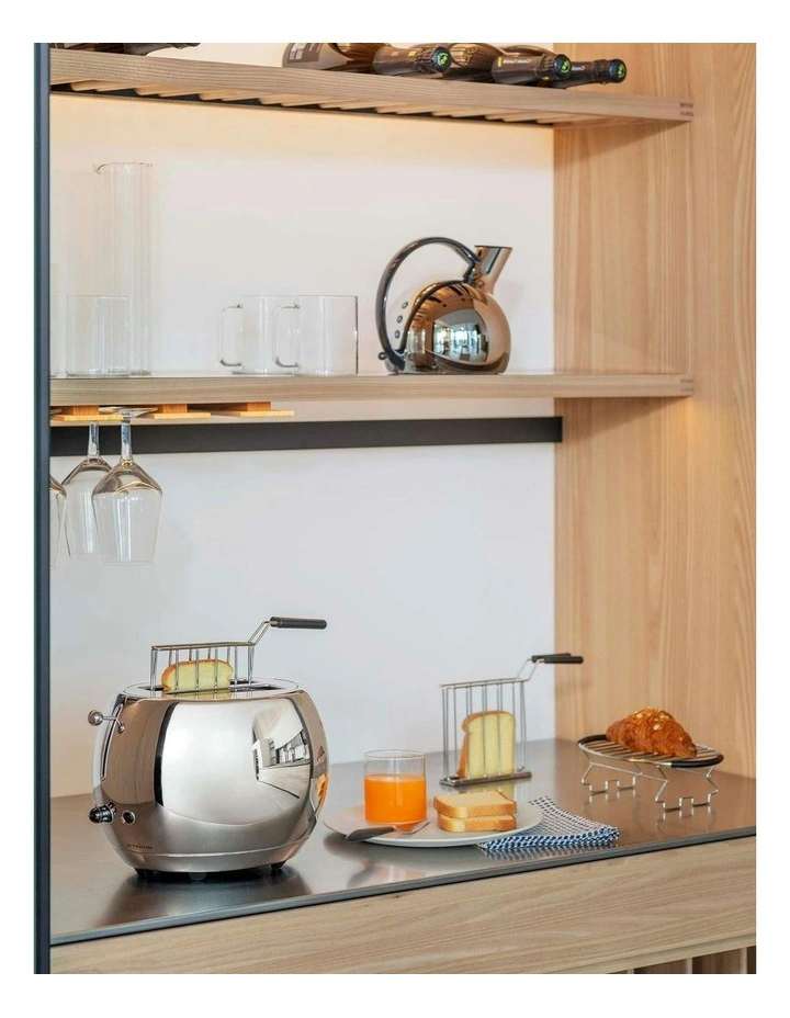Romeo 2-Slice Toaster in Chrome image 4