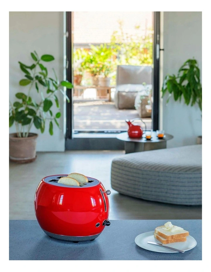 Romeo 2-Slice Toaster in Red image 5