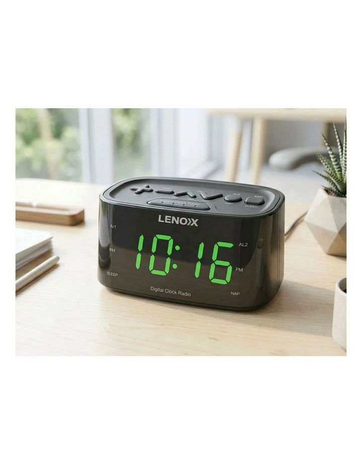 Smartphone-Charging Alarm Clock & FM Radio With USB Port in Black image 4