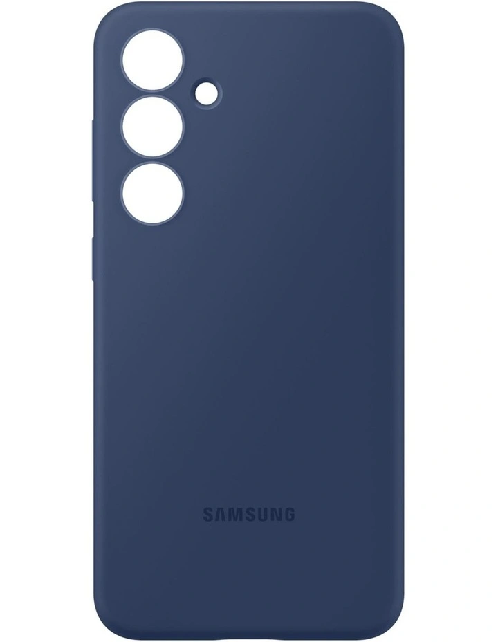 Galaxy S24 FE Silicone Case in Blue image 4