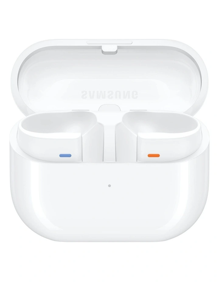 Galaxy Buds3 Pro Charging Case in White image 2