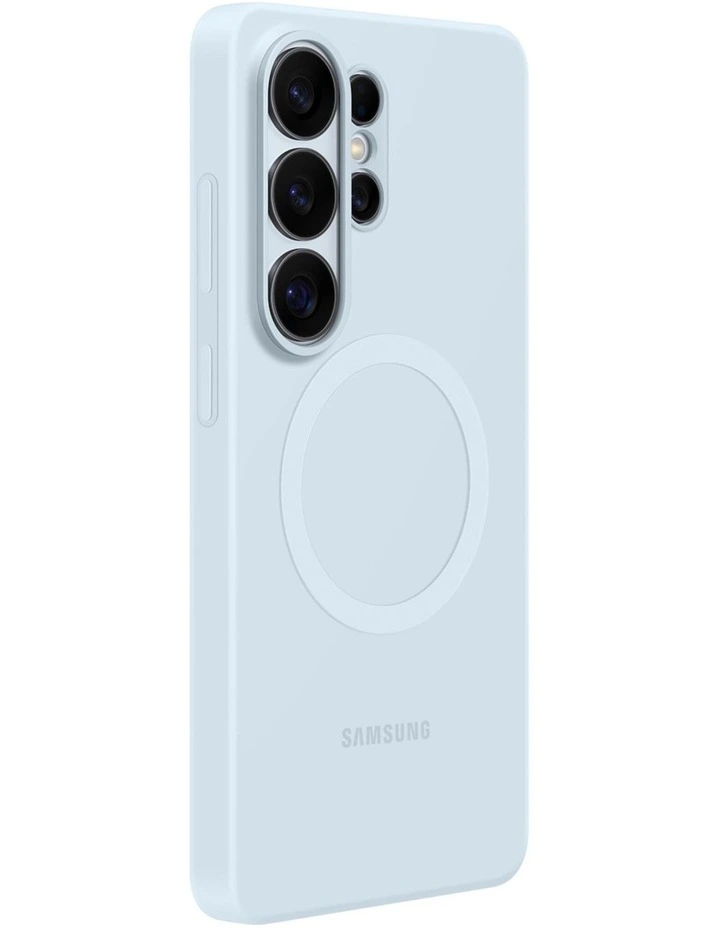 Galaxy S26 Ultra Silicone Magnet Case in Light Blue image 2