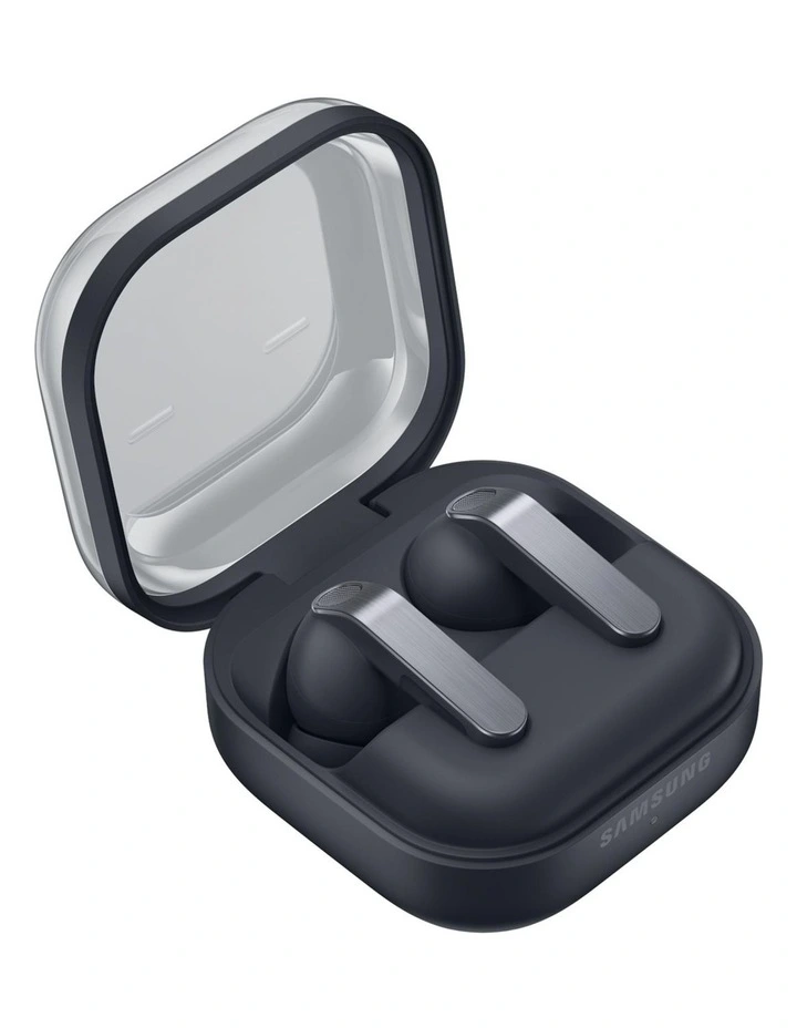 Galaxy Buds4 Pro in Black image 6
