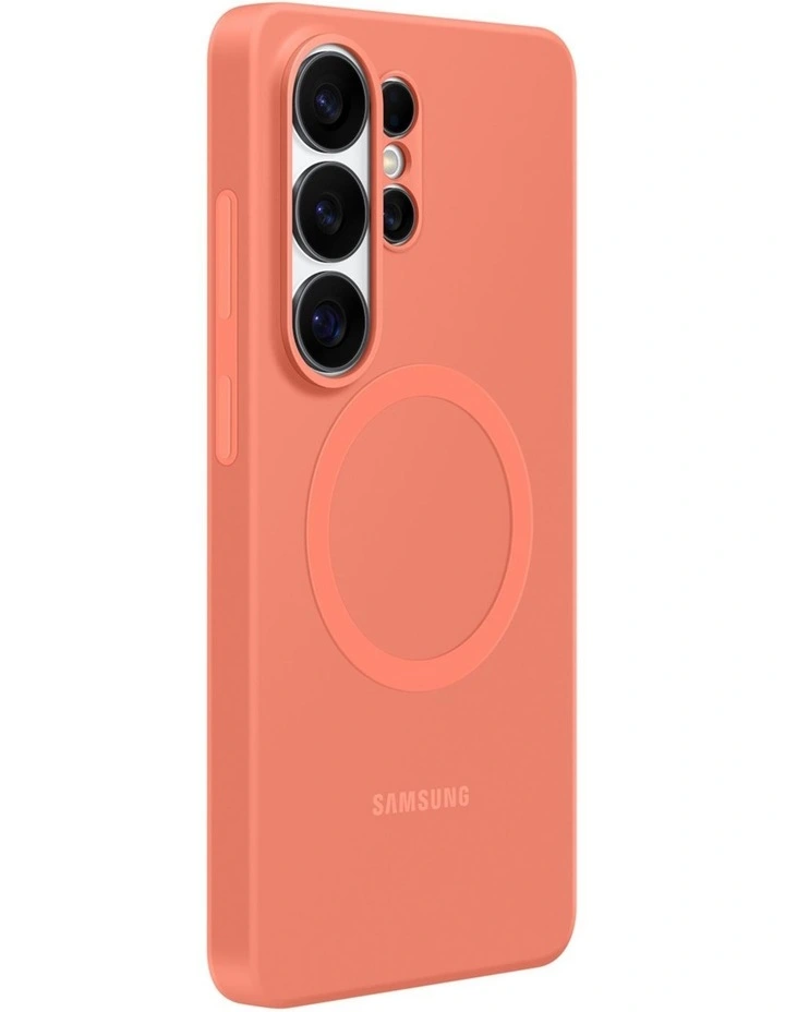 Galaxy S26 Ultra Silicone Magnet Case in Coral Red image 2