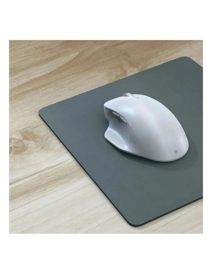 Designed by Microsoft Ergonomic Wireless Mouse 222-00028 image 5