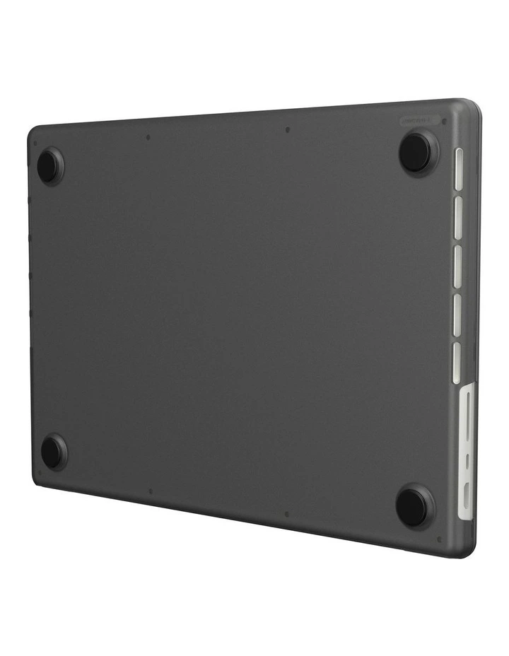 MacBook Pro Edge Hardshell Case 16-inch in Black INMB200754-BLK image 3