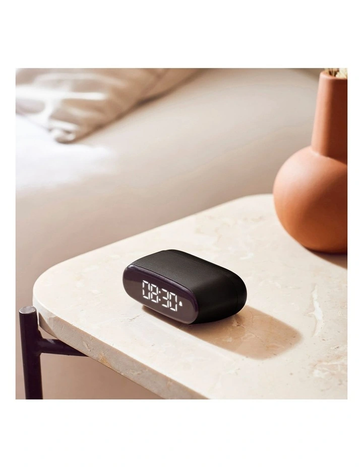 Minut Mini Alarm Clock - Black image 4