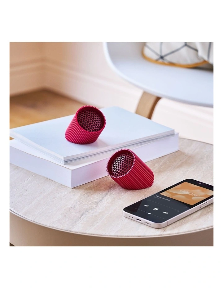 Lexon Ray Set Of Magnetic Bluetooth Speakers - Red image 5