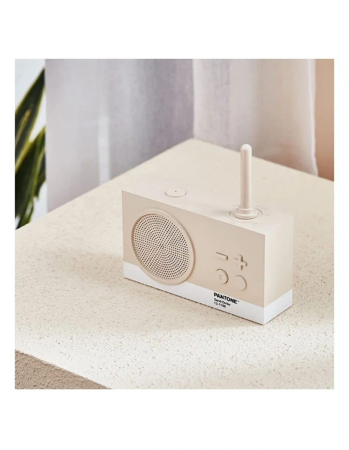 Lexon Thykho 3 Fm Radio & Bluetooth Speaker PANTONE - Sand image 3