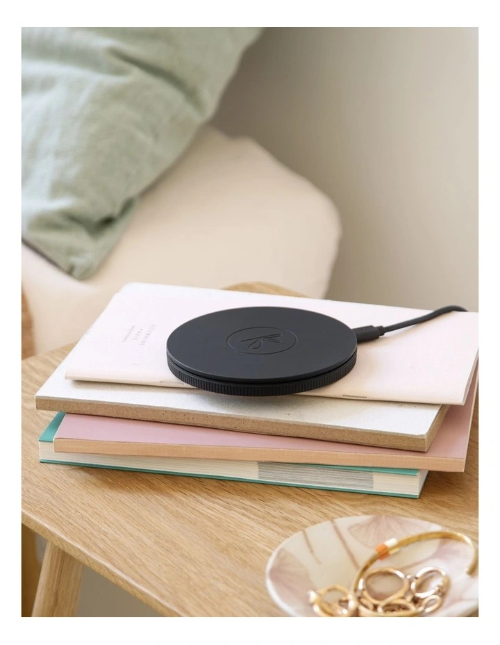 Kreafunk Wicharge 3 Wireless Qi Charger 15W - Black image 4