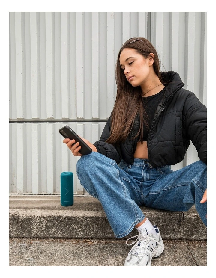 BlueAnt X2i Portable 20-Watt Bluetooth Speaker - Ocean Blue image 7
