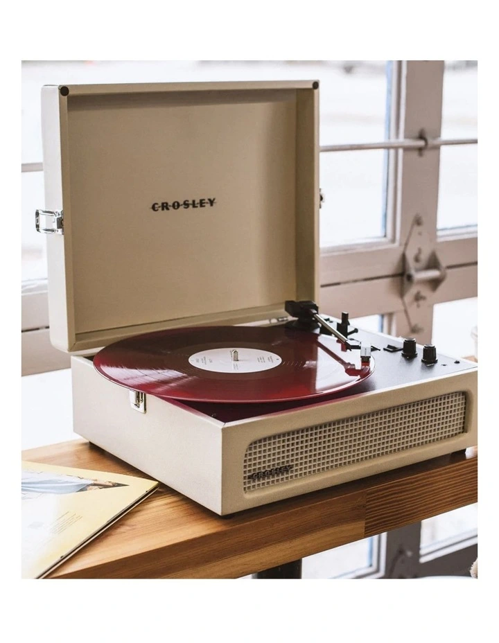 Crosley Voyager Bluetooth Portable Turntable   Entertainment Stand Bundle - Dune image 5
