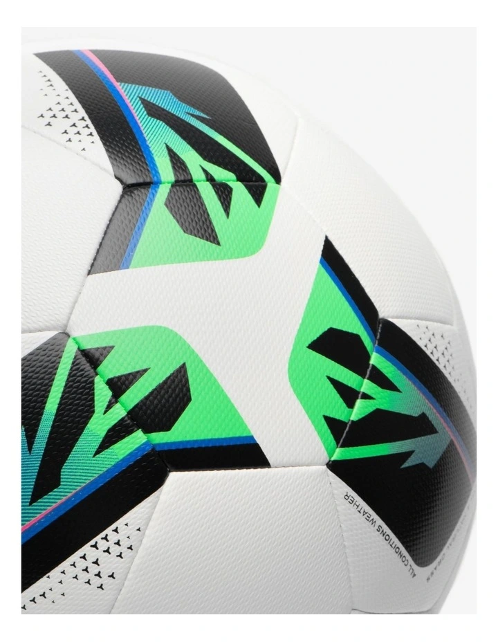 Decathlon | Size 4 FIFA Basic Football Club Hybrid - White image 3