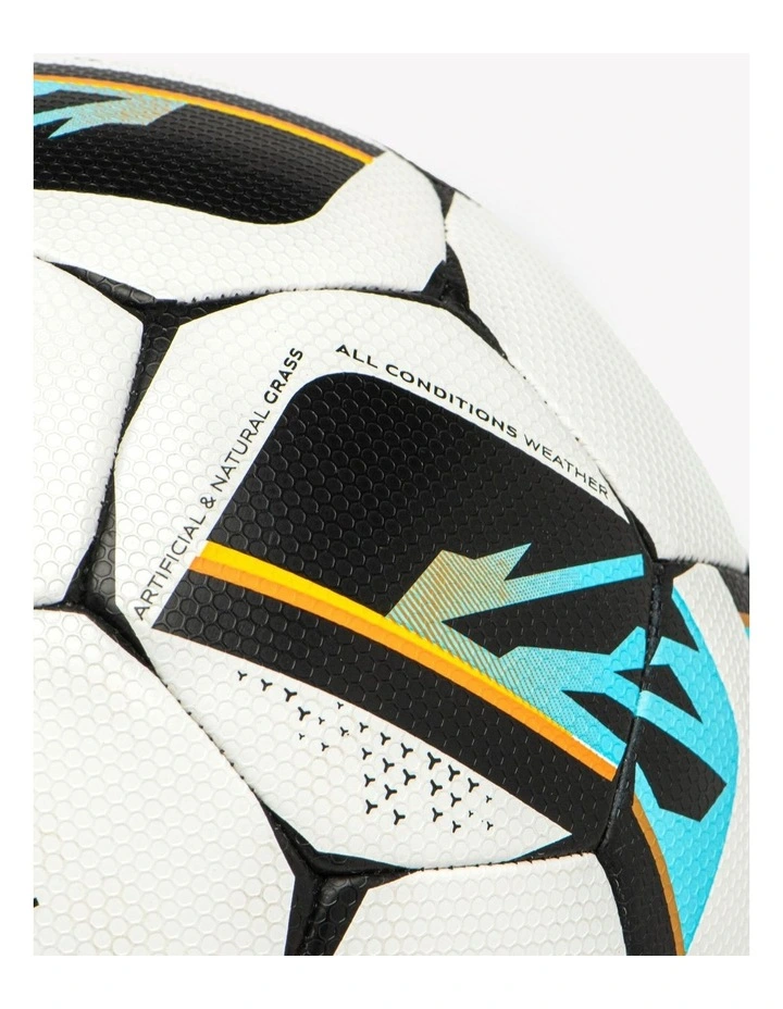 Decathlon | Club Ball Resist Size 5, Hybrid Technology, Rubber Coating - White image 4