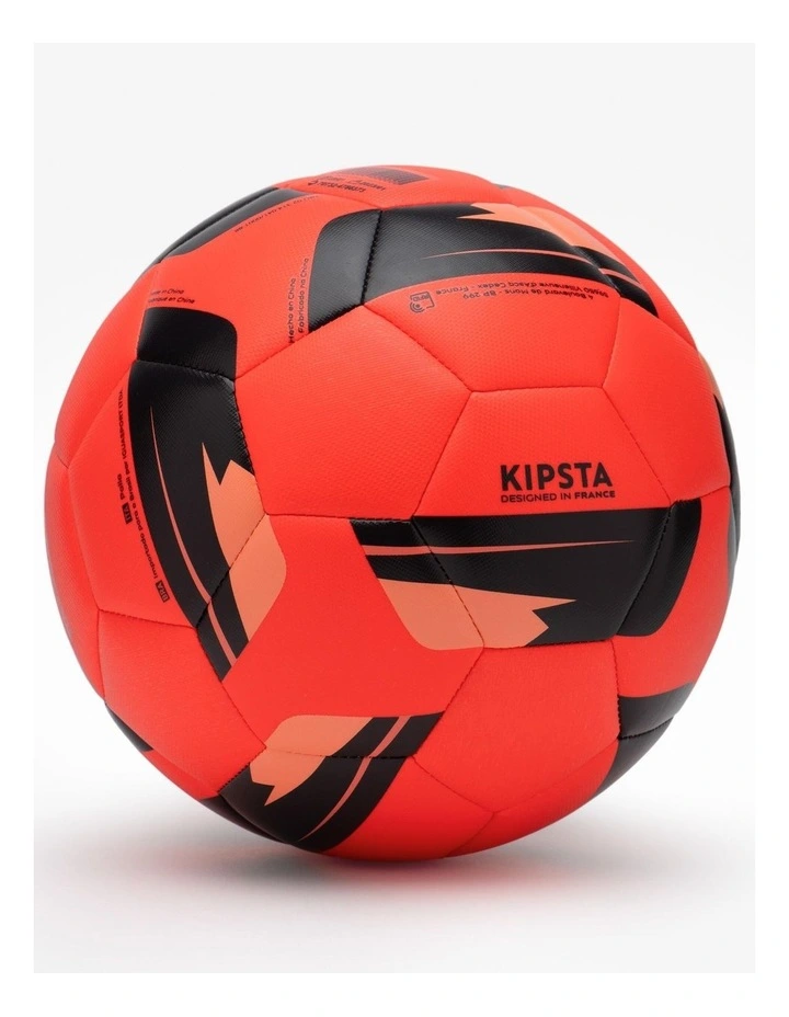 Decathlon | Machine-Sewn Football Training Ball for Snow and Fog Size 5 - Red image 4
