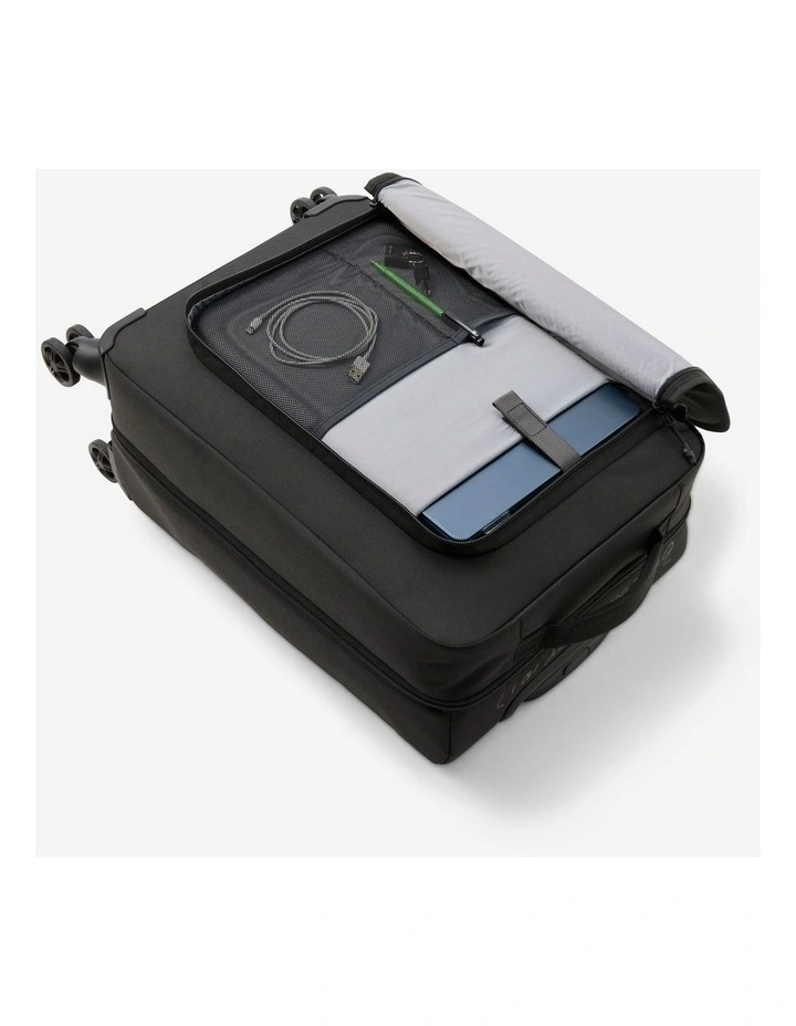 Decathlon | Cabin case with 4 multi-directional wheels 30L image 5