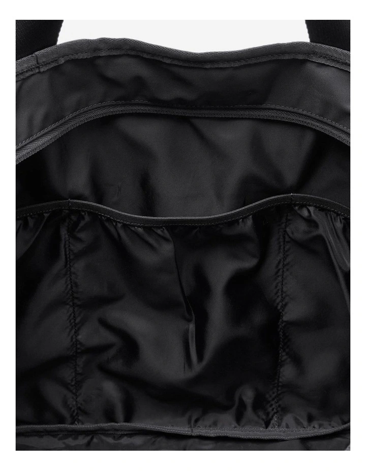 Decathlon | 25L Duffle bag 4 pockets image 5