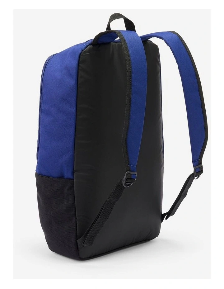 Decathlon | 17L sports backpack with shoe compartment image 2