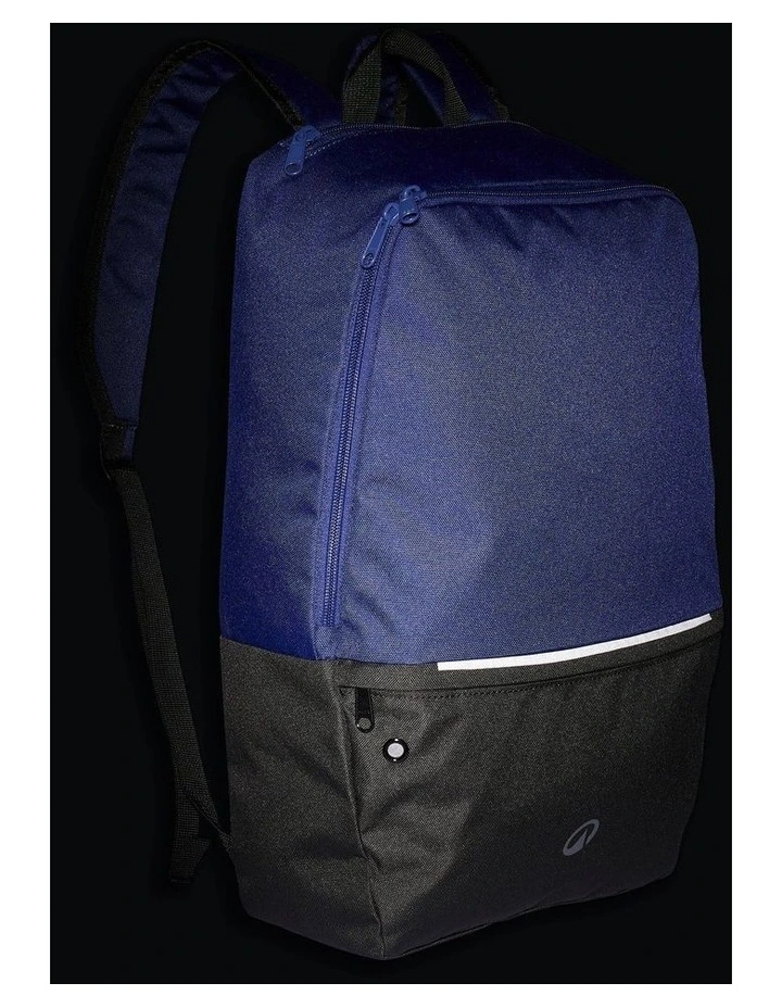 Decathlon | 17L sports backpack with shoe compartment image 6