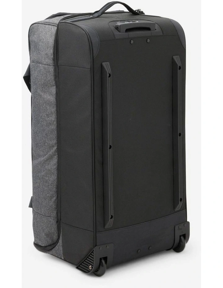 Decathlon | 105L Large travel bag with wheels image 2