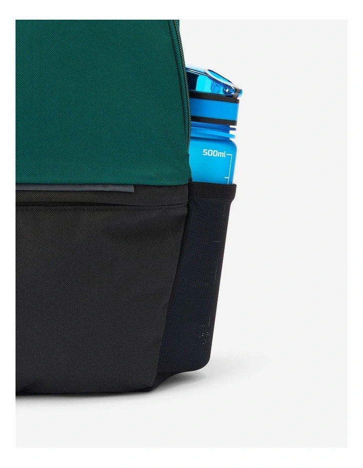 Decathlon | 17L sports backpack with shoe compartment image 3