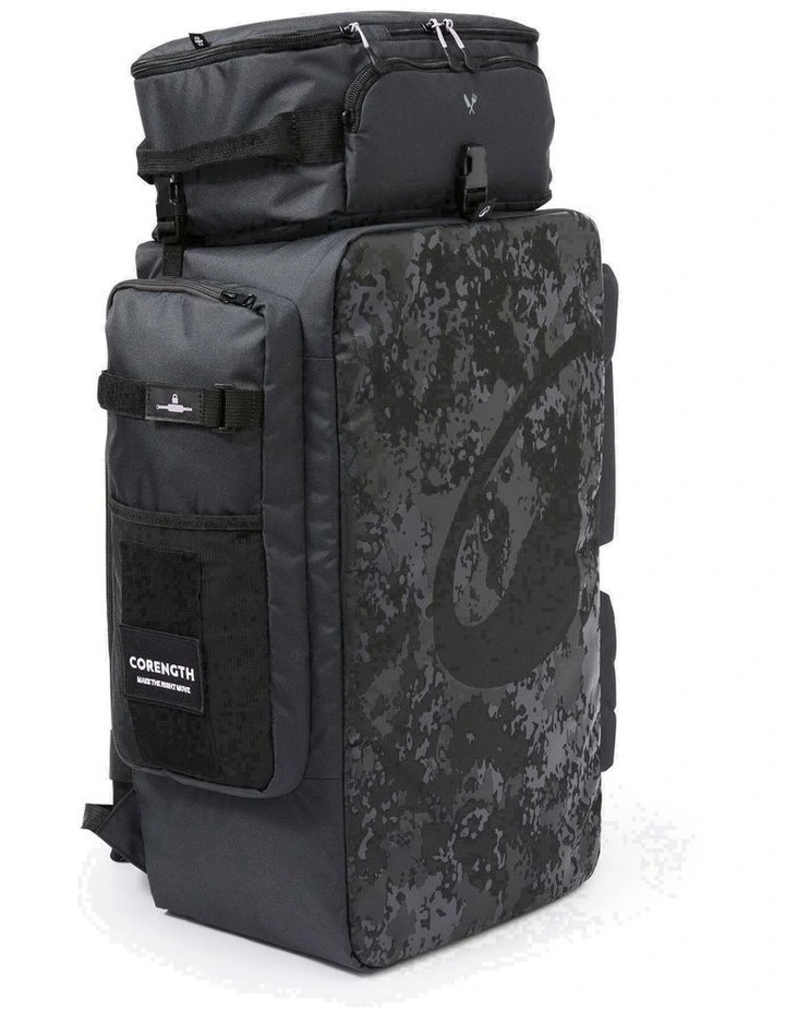 Decathlon | 50 L Weight Training and Cross Training Insulated Gym Bag - Black image 1