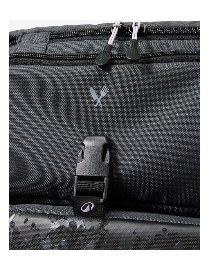 Decathlon | 50 L Weight Training and Cross Training Insulated Gym Bag - Black image 7