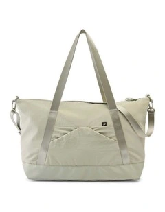 Decathlon | 28L sports bag with strap and waterproof pocket